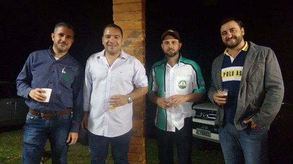 I VIOLADA ENTRE AMIGOS